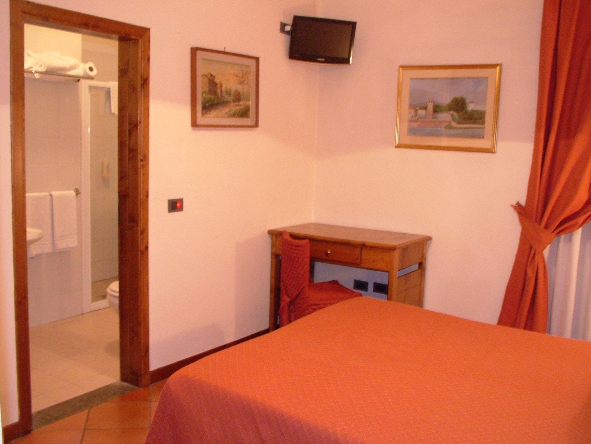 Convitto Della Calza - Casa Per Ferie Bed & Breakfast Firenze Bagian luar foto